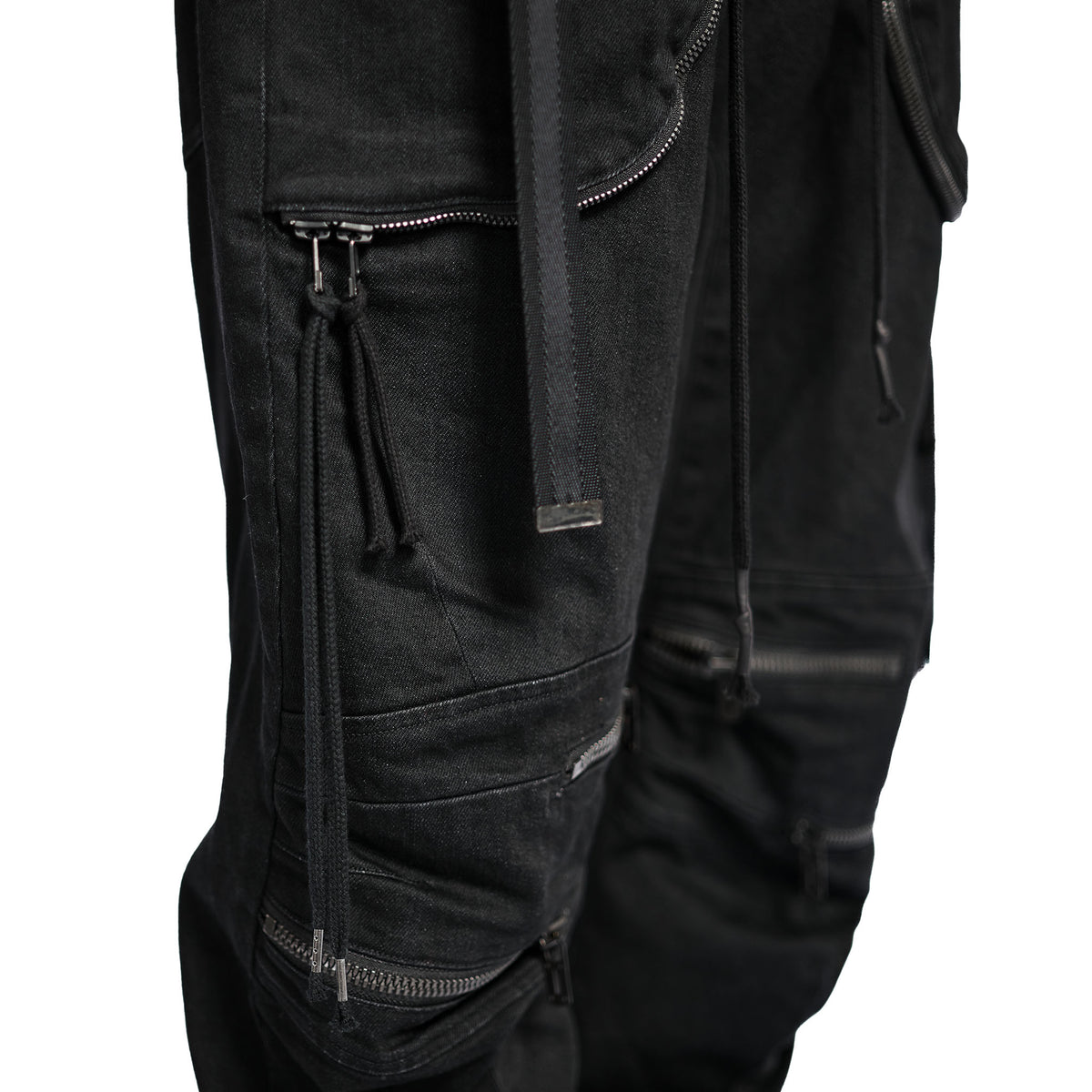 STRETCH DENIM KNEE CUT-OUT CROPPED TROUSER