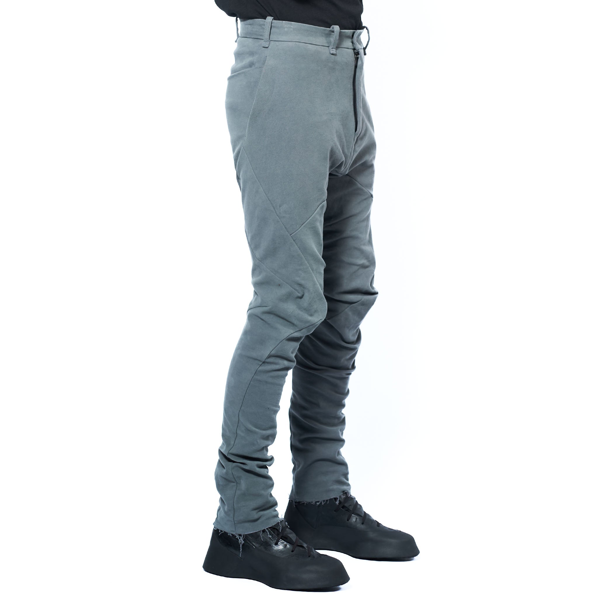 FORCED FITTED LONG PANTS