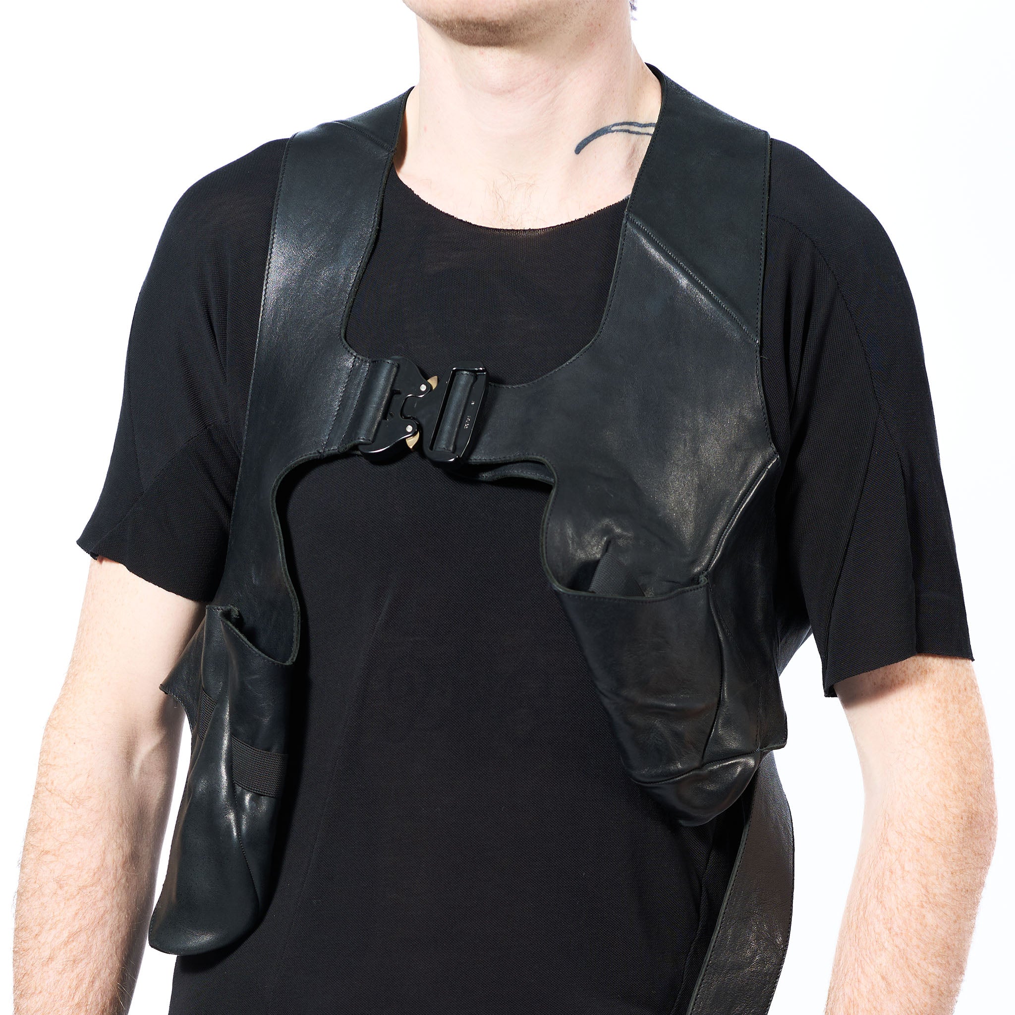 DISTORTION HOLSTER SYSTEM