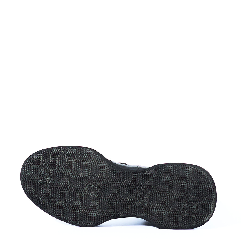 DISTORTION FEATHERWEIGHT HIGH-TOP SNEAKER