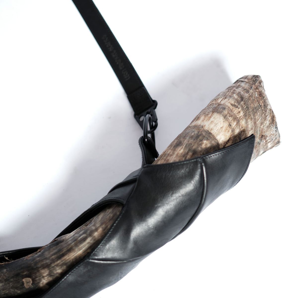 DISTORTION HORN 'FLASK'