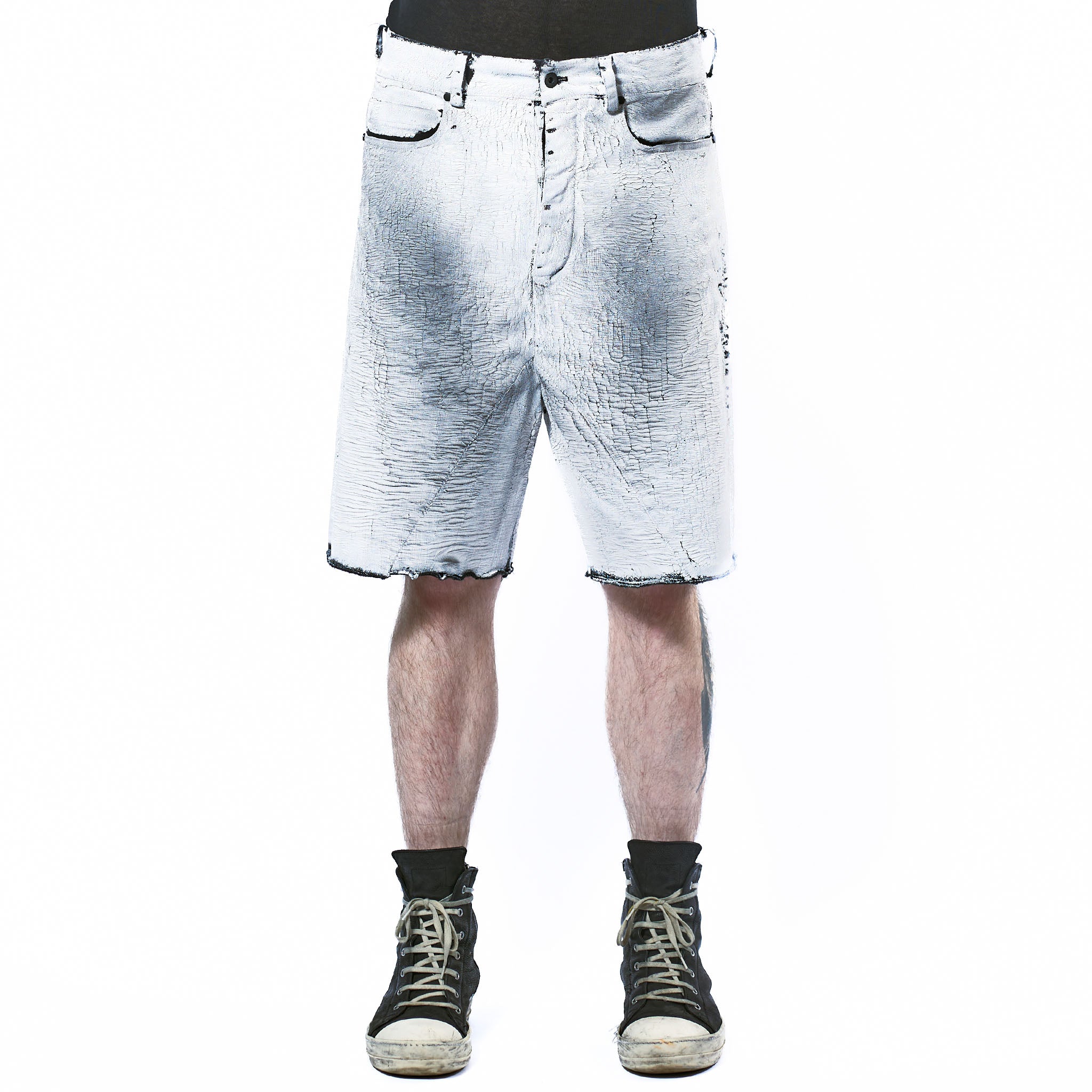 PAINTED DENIM SHORTS