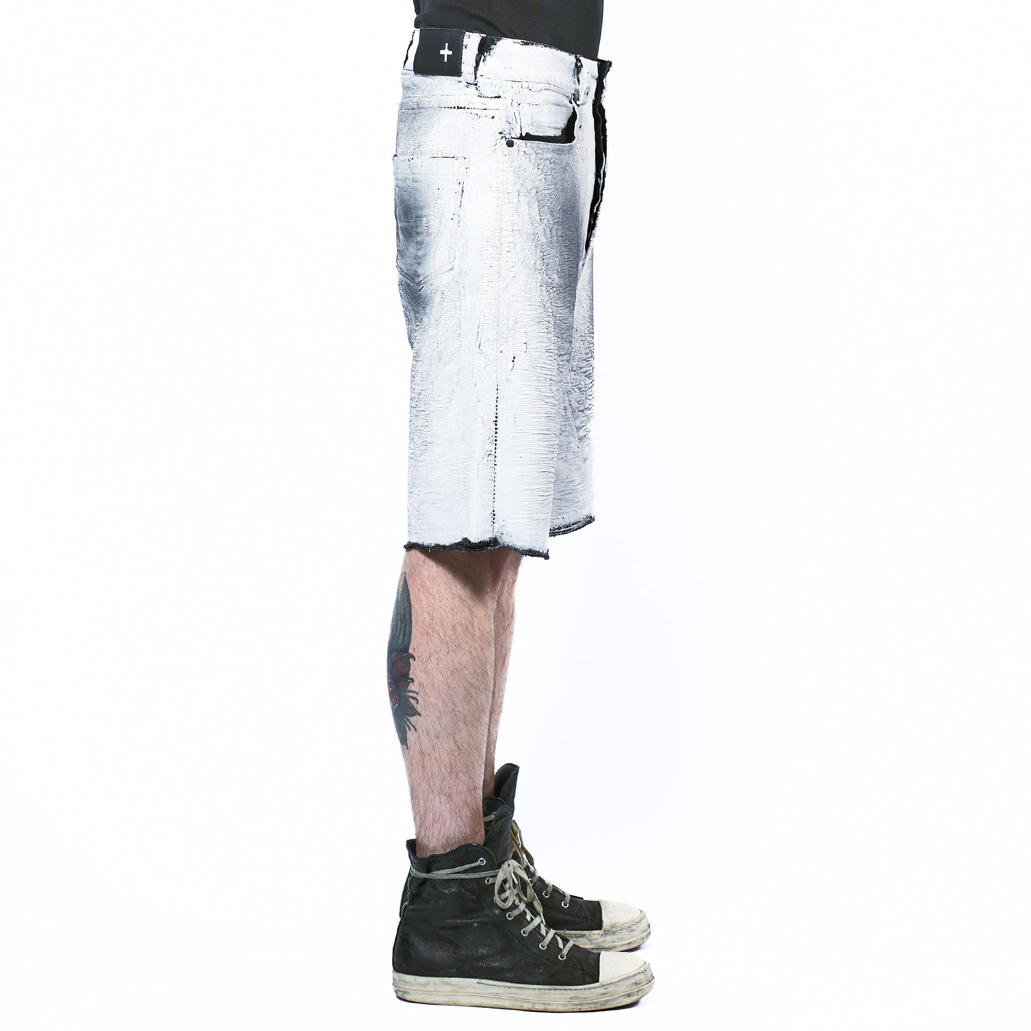 PAINTED DENIM SHORTS