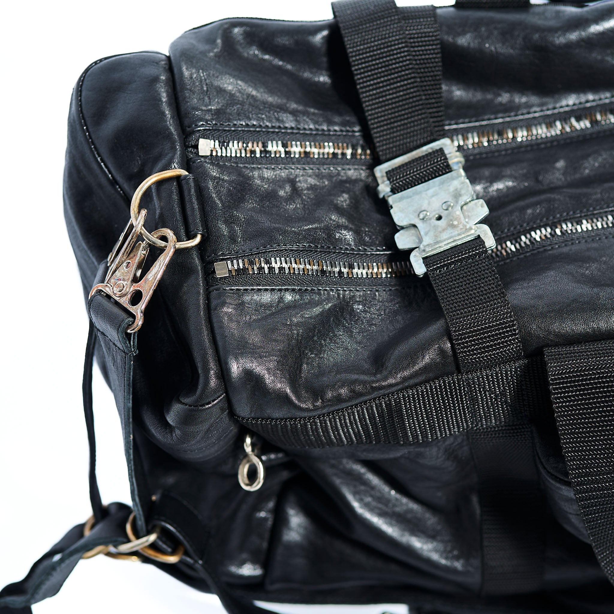 GYM BAG (OILED HORSE)