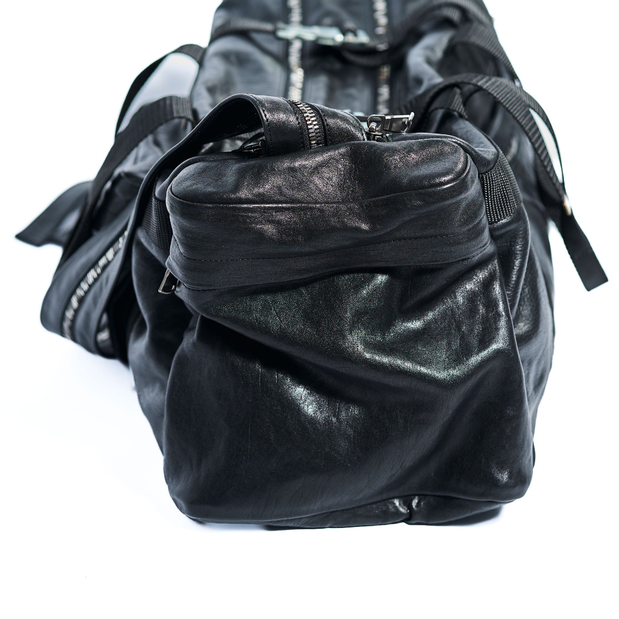 GYM BAG (OILED HORSE)