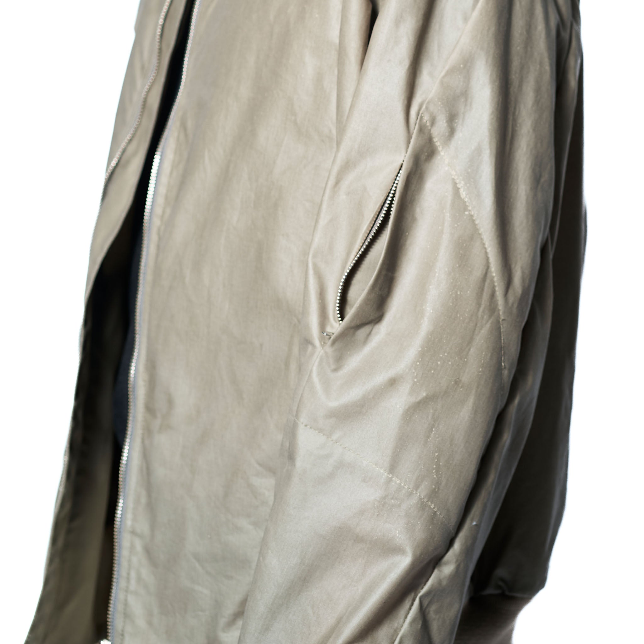 K02 BOMBER JACKET