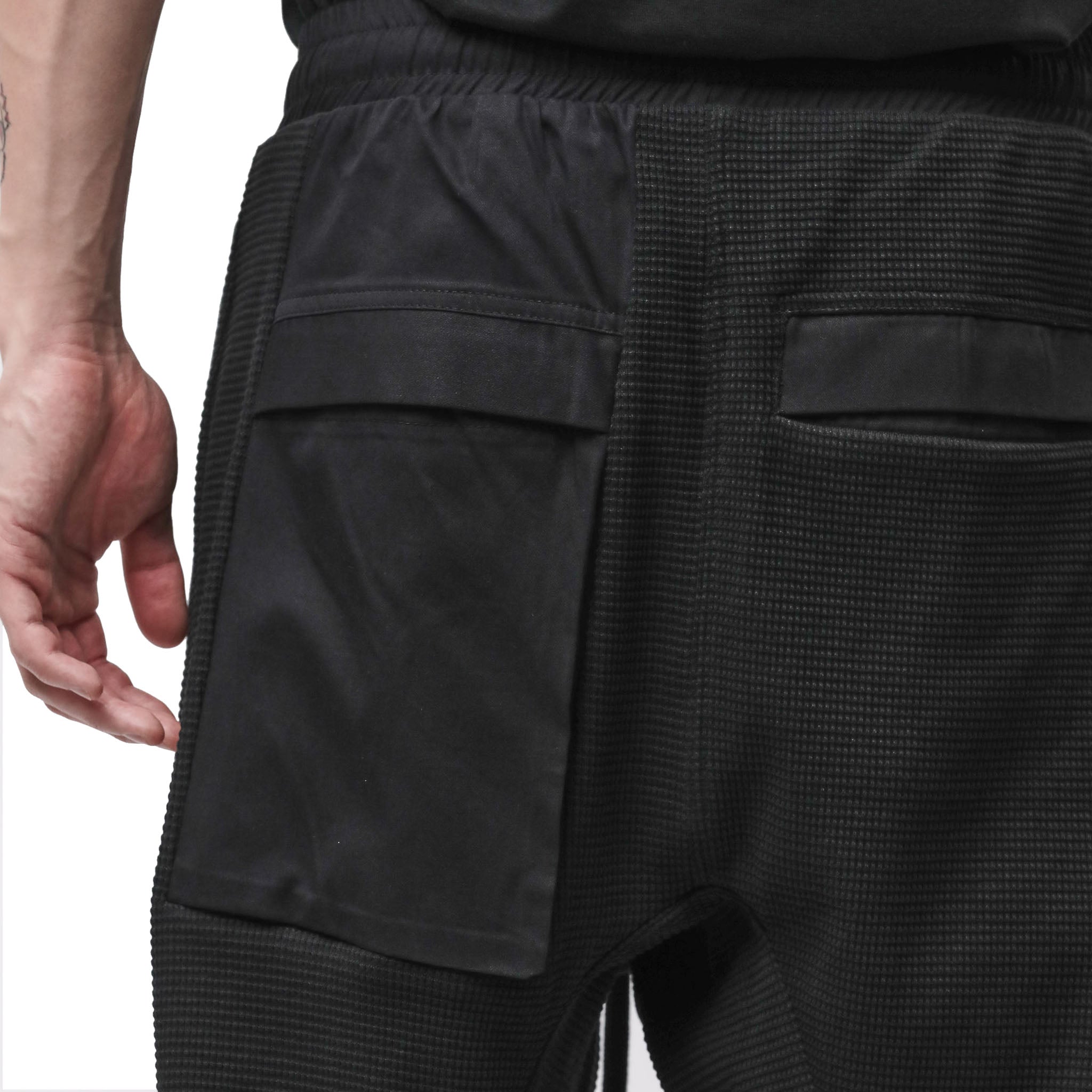 *PRE-ORDER* JOGGER M ST 537