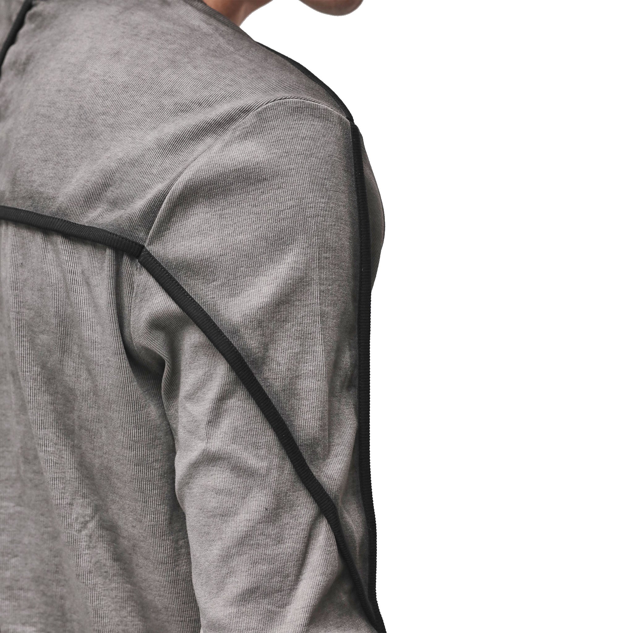 *PRE-ORDER* LONGSLEEVE M TS 960