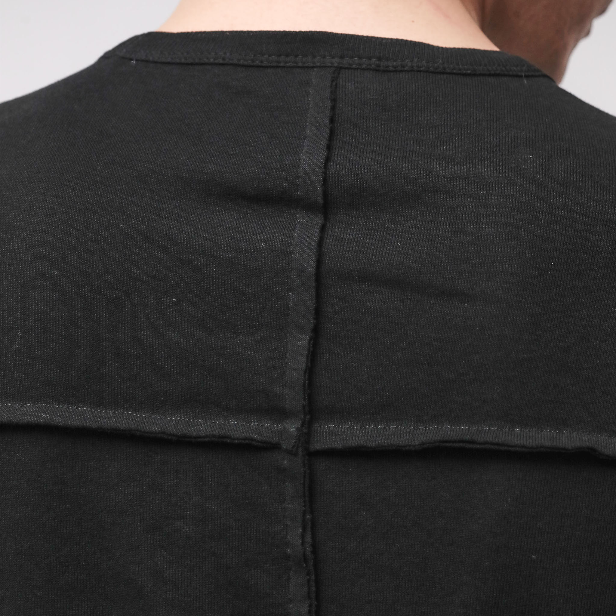 *PRE-ORDER* LONGSLEEVE M TS 999