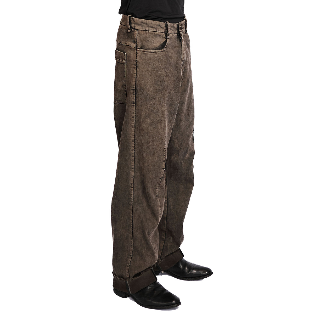 WIDE LEG DART JEANS