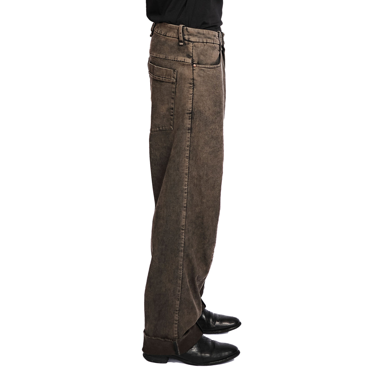 WIDE LEG DART JEANS