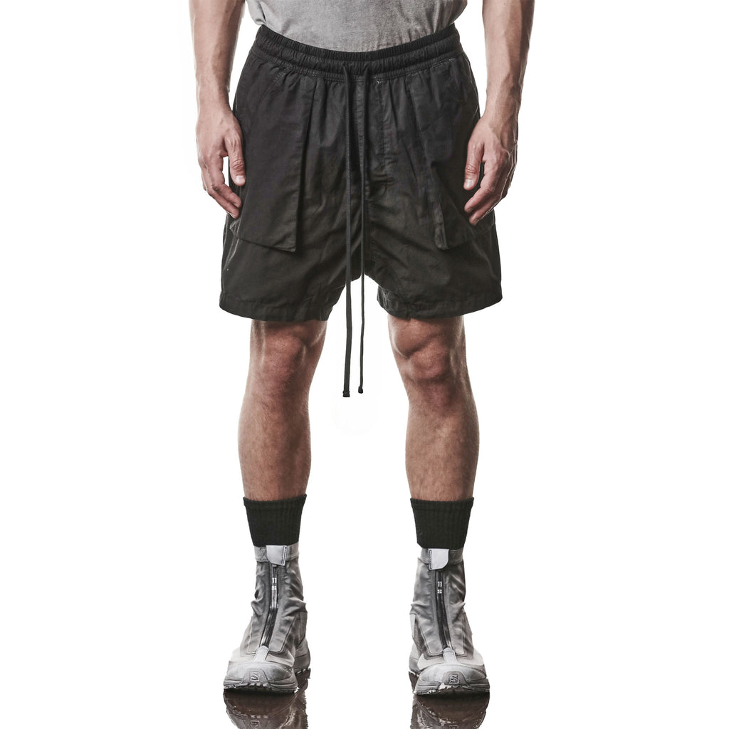 SHORT M P 37