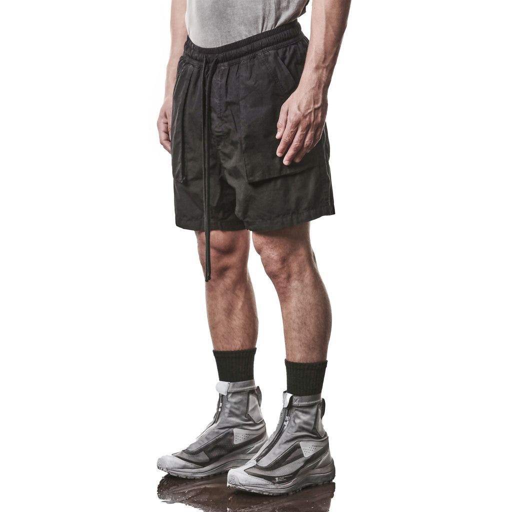 SHORT M P 37