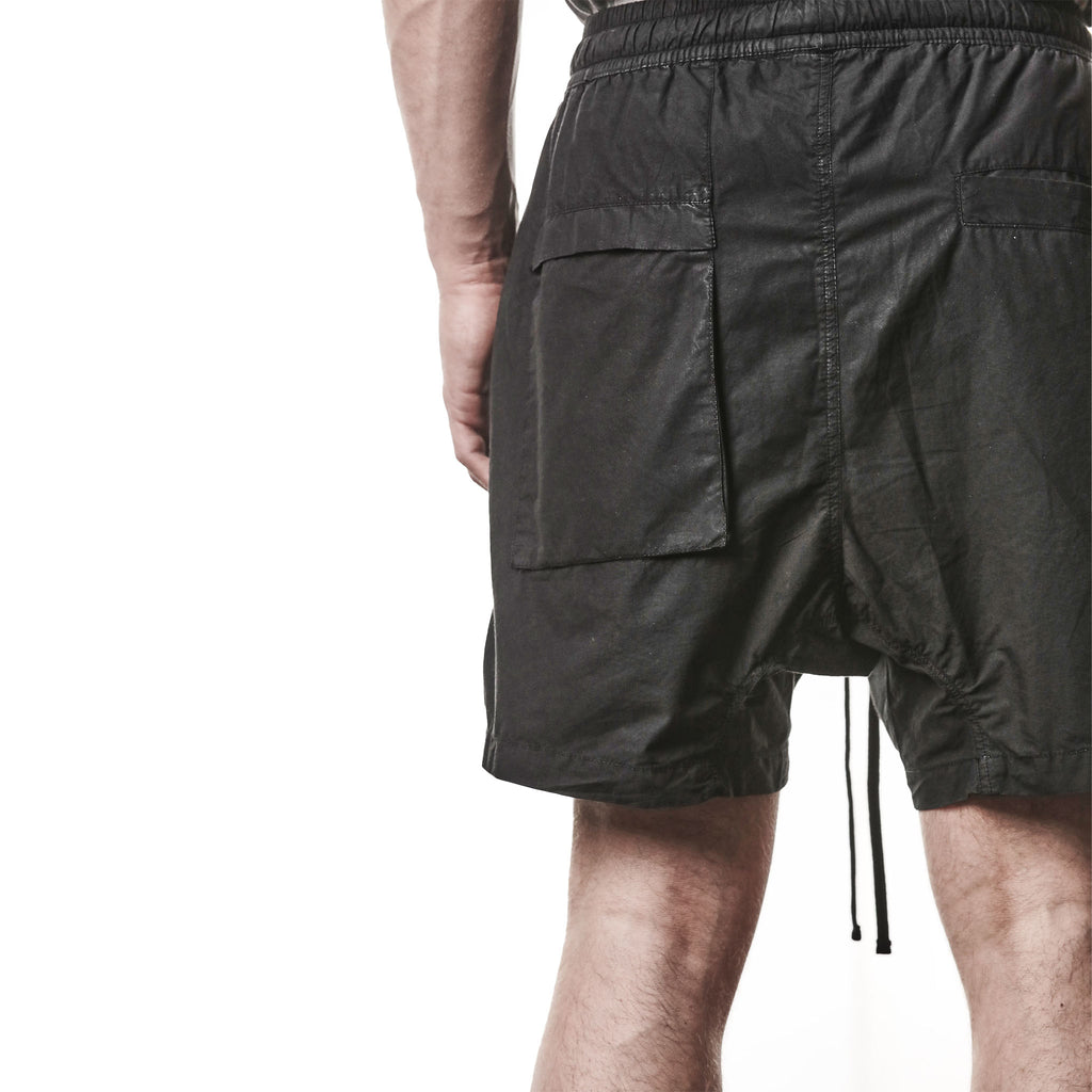 SHORT M P 37