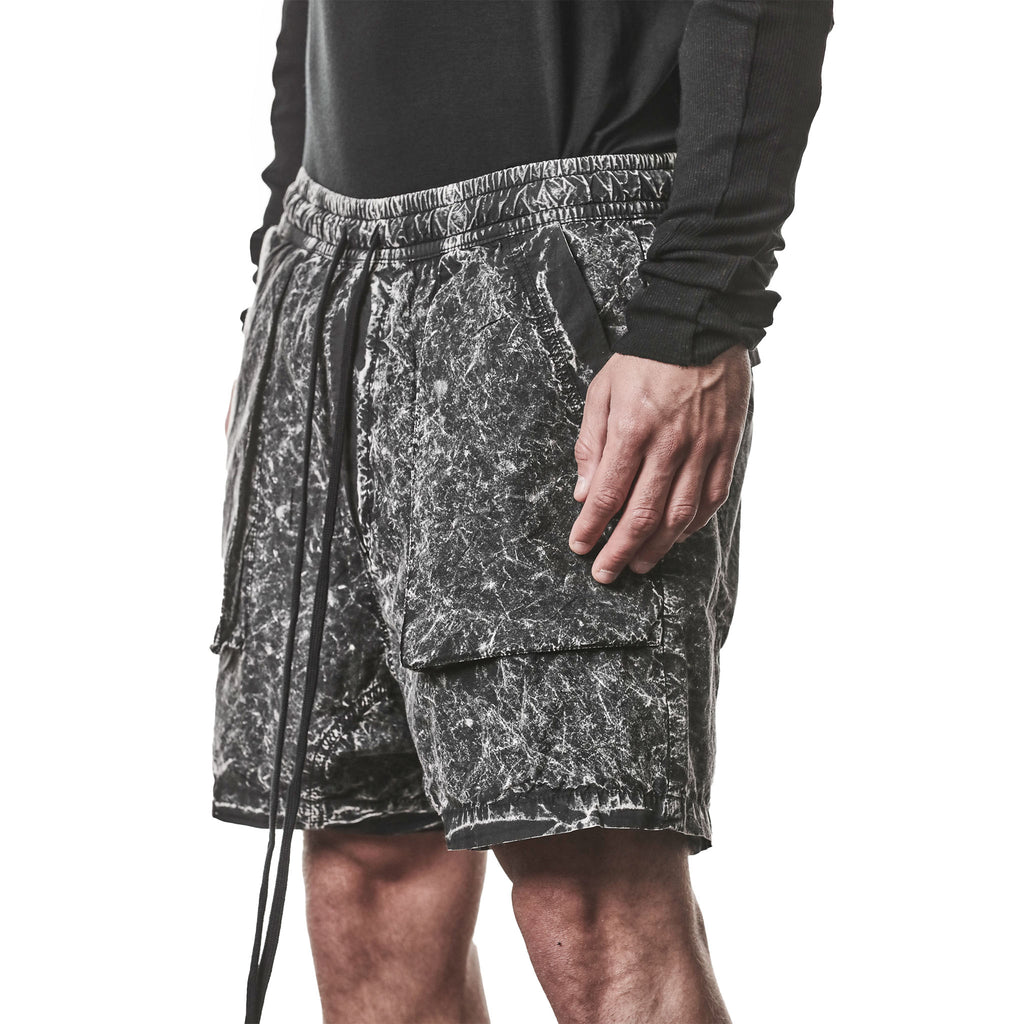 SHORT M P 37