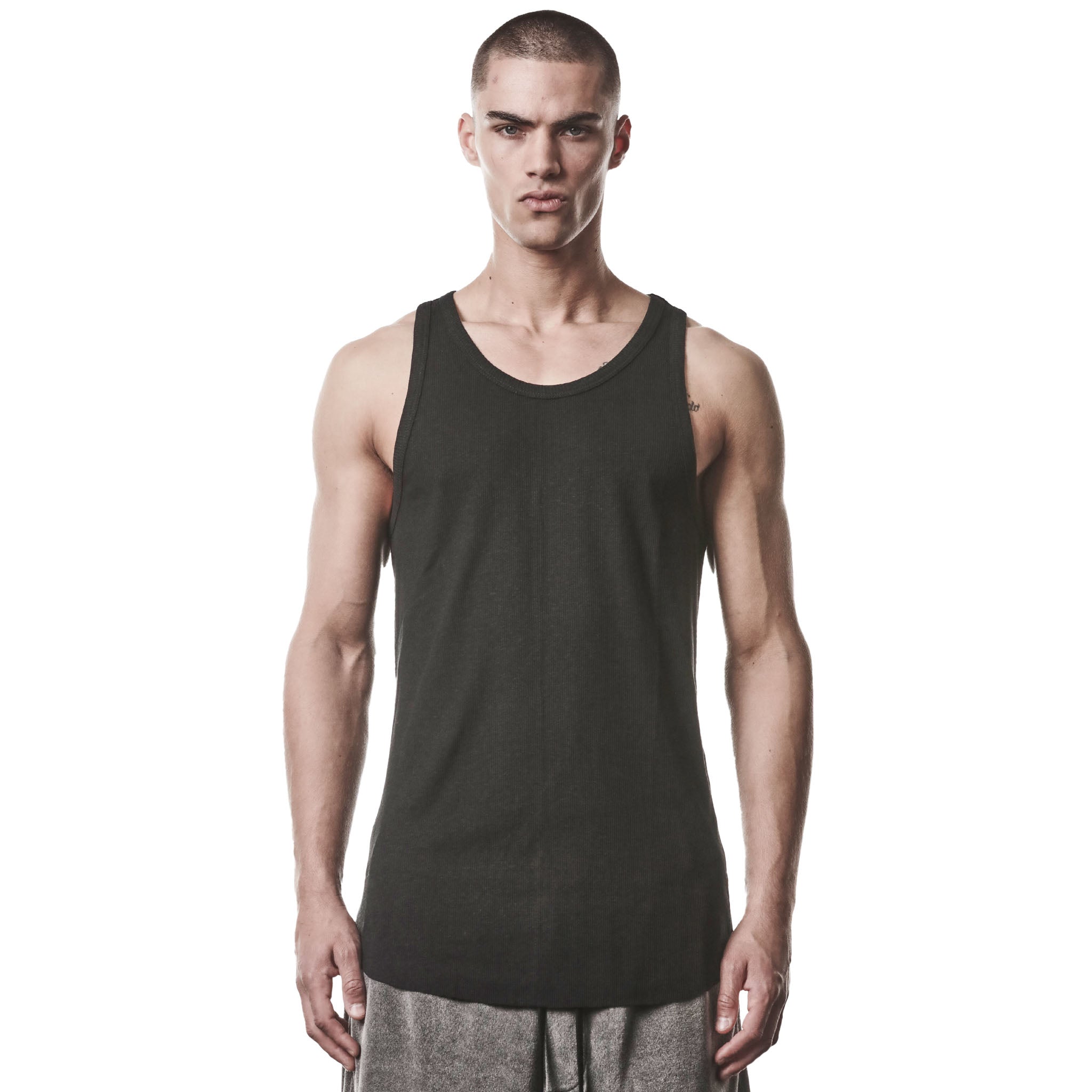 TANK TOP M TS 947