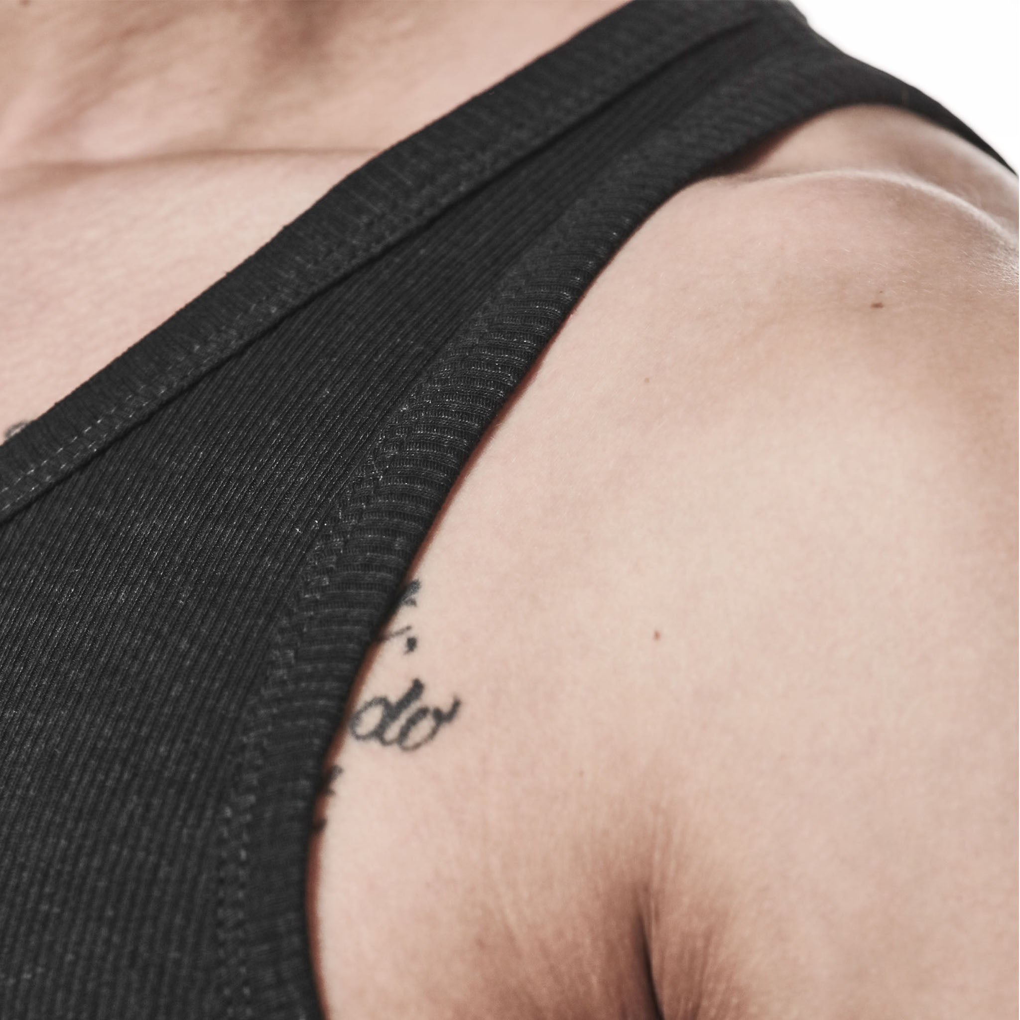 TANK TOP M TS 947