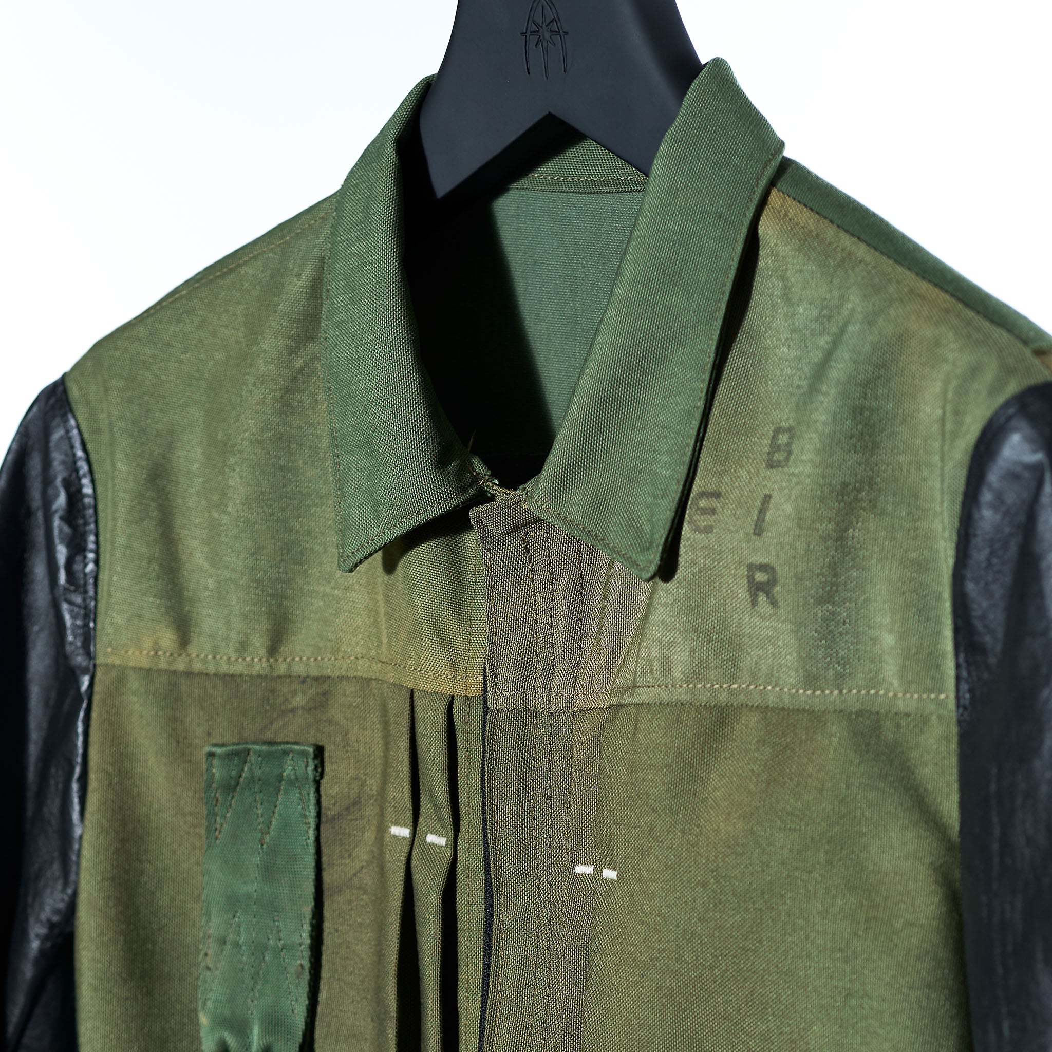 TRACKER JACKET (USMC)