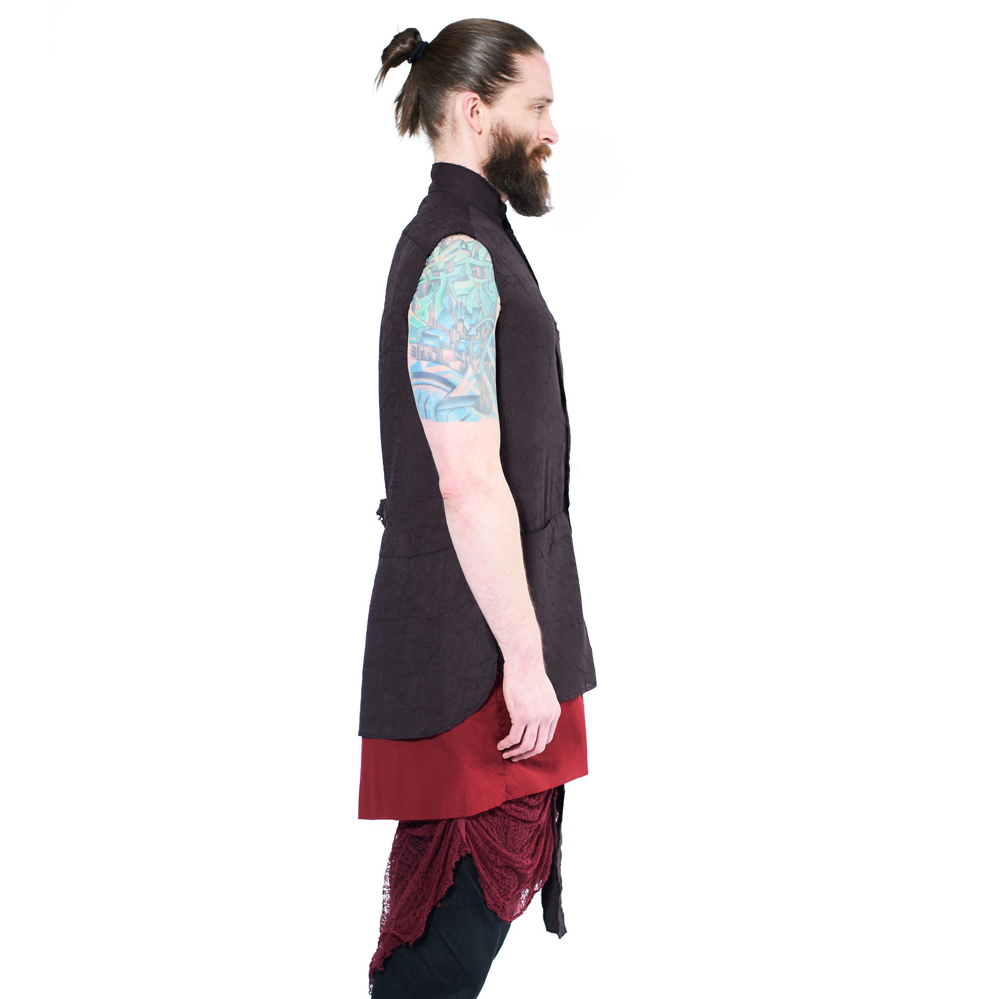 TRIPLE LAYER SHIRT (SLEEVELESS)