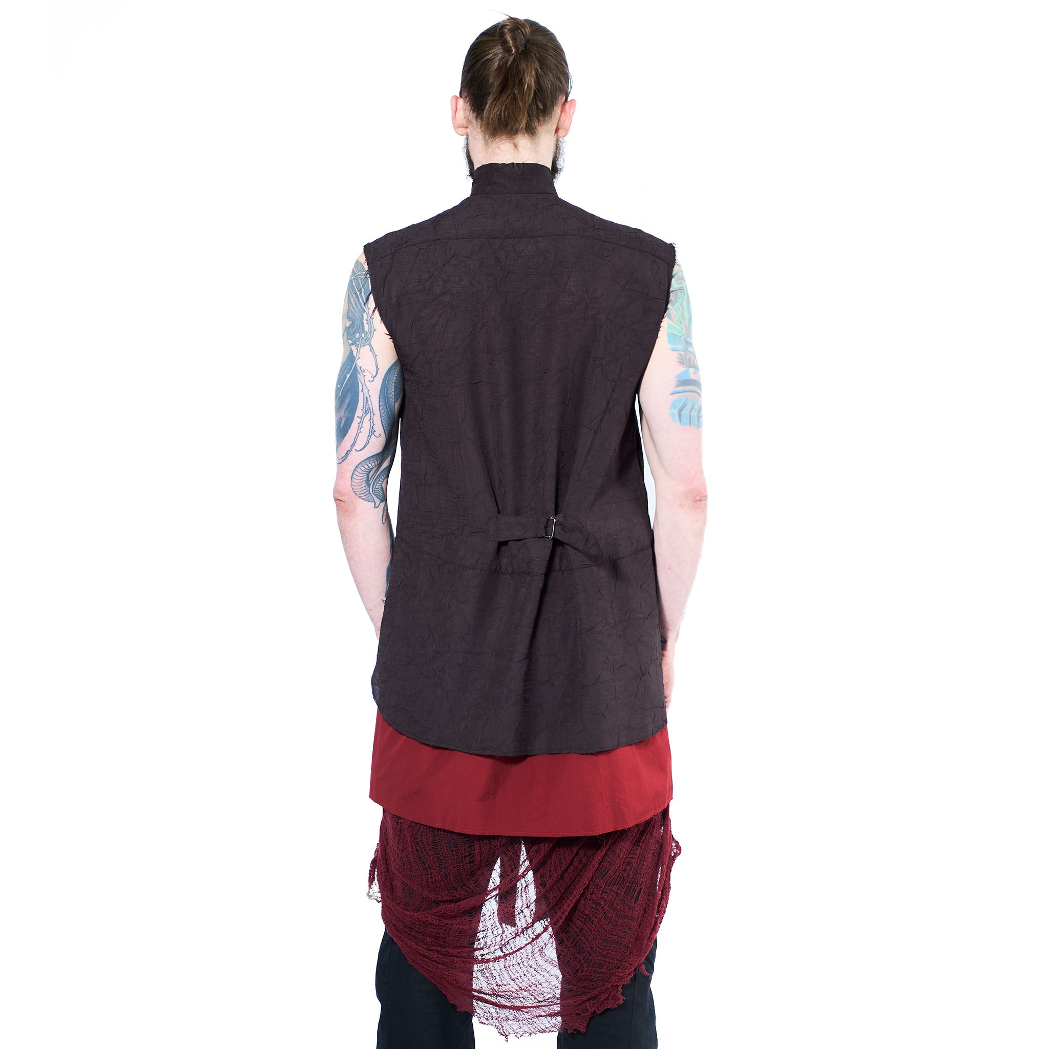TRIPLE LAYER SHIRT (SLEEVELESS)