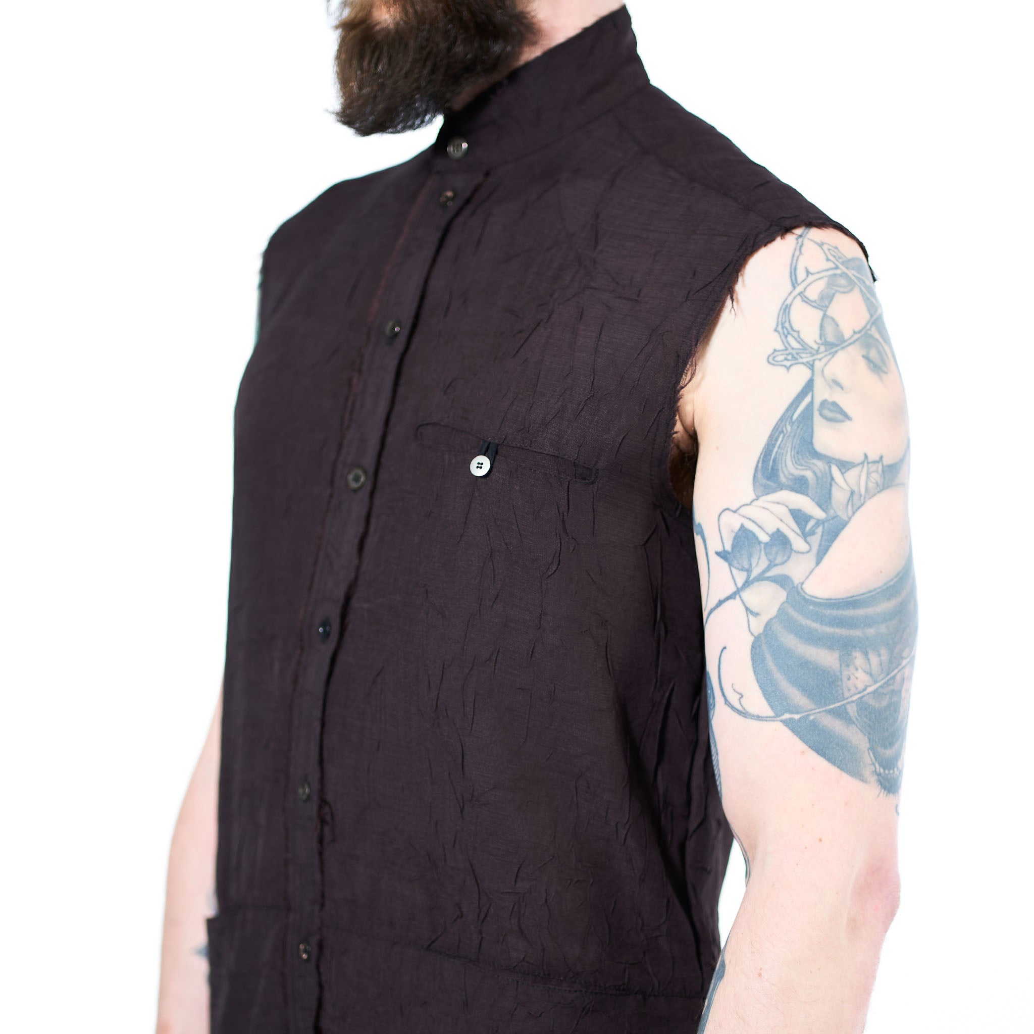 TRIPLE LAYER SHIRT (SLEEVELESS)