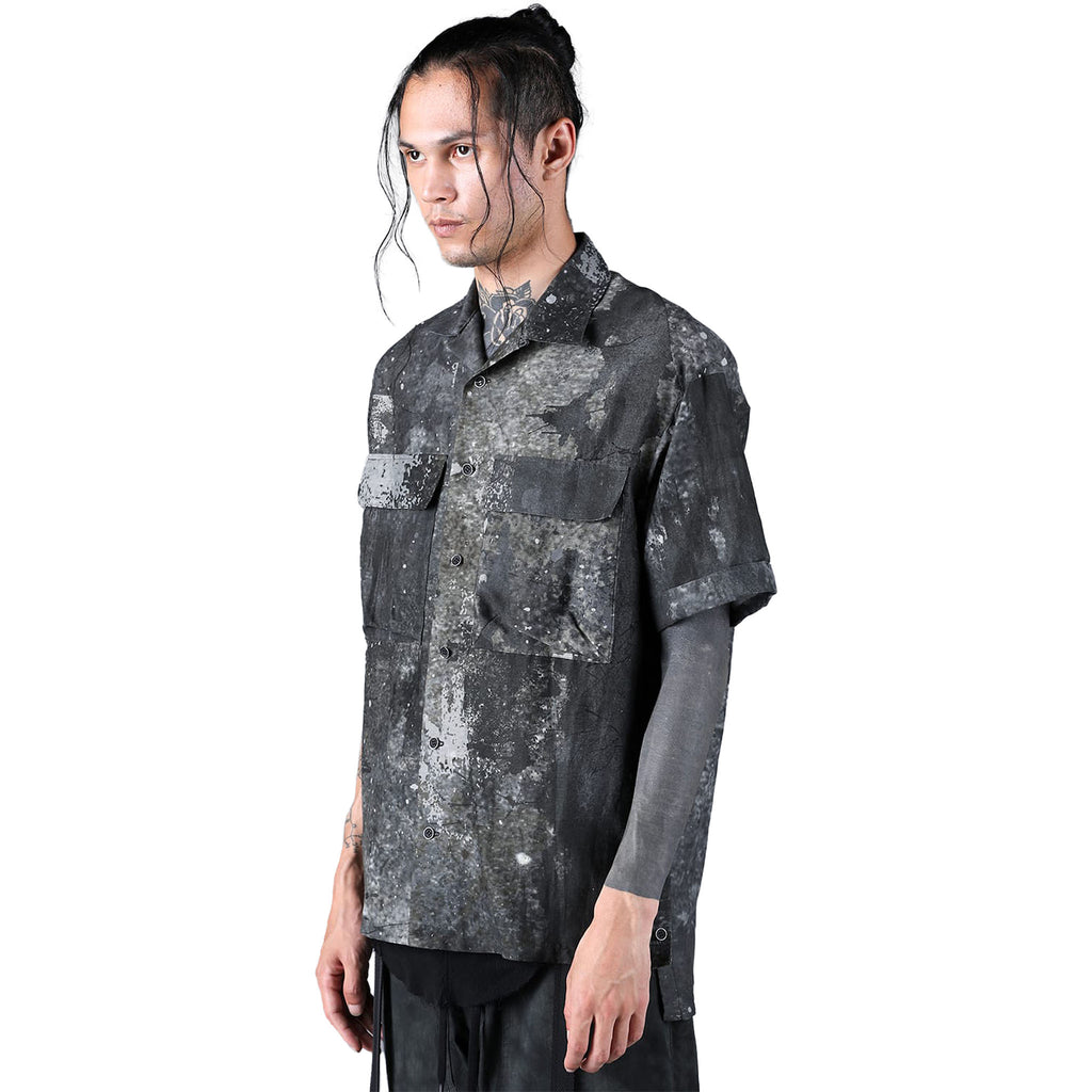 PRINTED OPEN COLLAR CAMP SHIRT