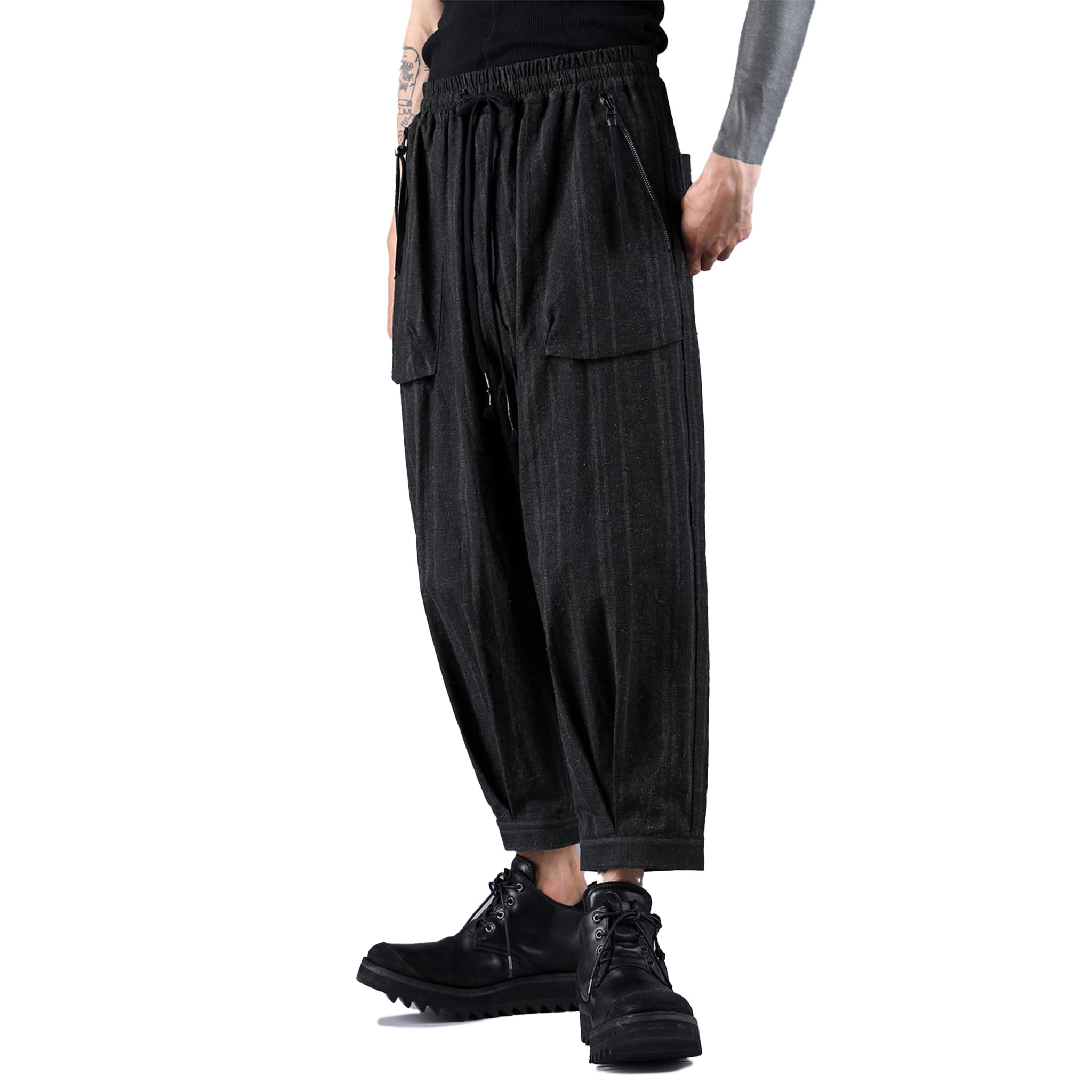 SUMI INK COATED STRIPE CROPPED TROUSER