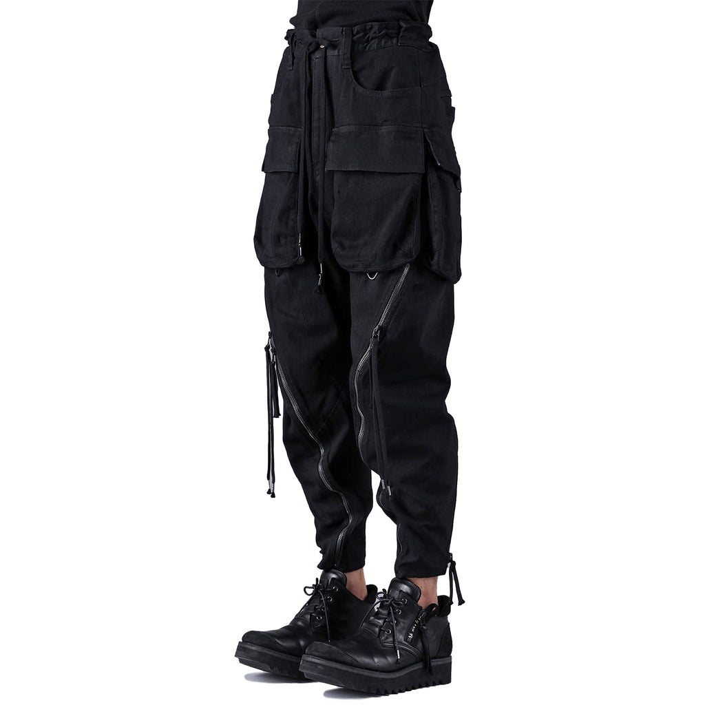 ADJUSTABLE ZIP CROPPED CARGO PANTS