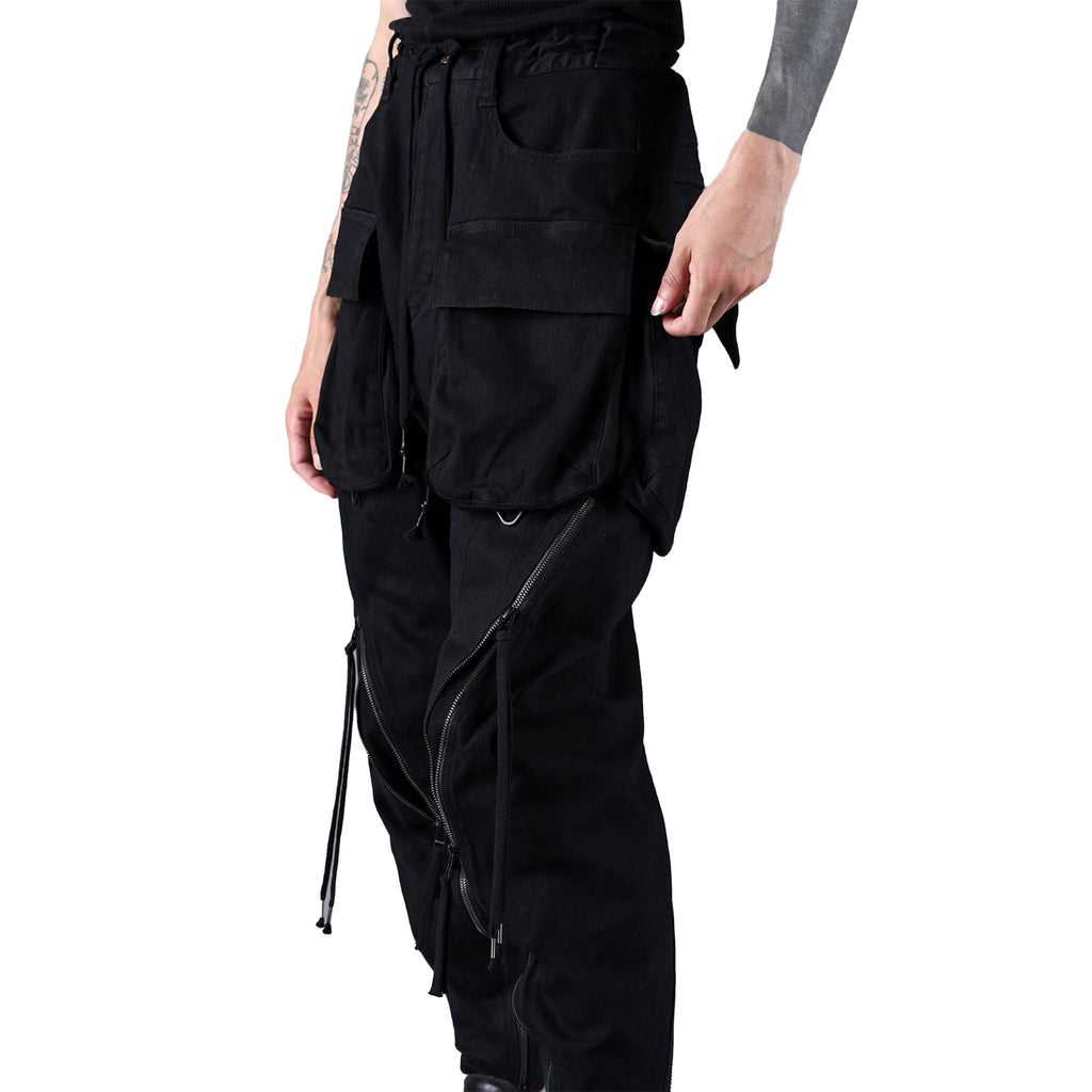 ADJUSTABLE ZIP CROPPED CARGO PANTS